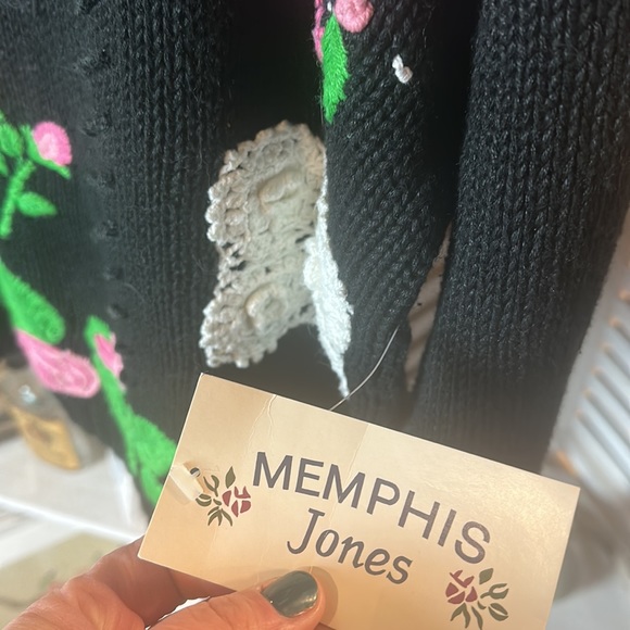 NWT Vintage Memphis Jones Floral Knit Cropped Sweater - Picture 3 of 7